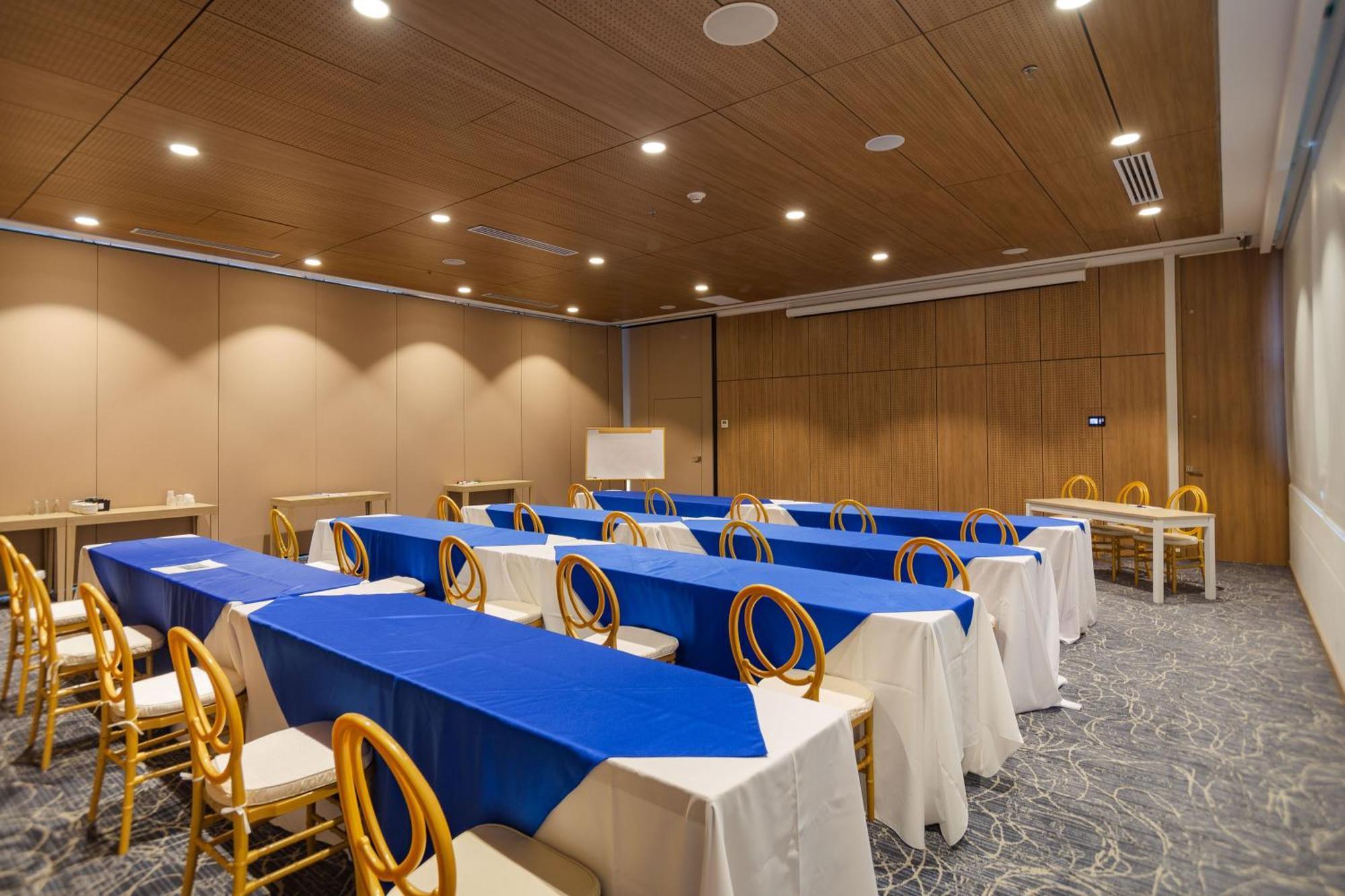 Holiday Inn Express Cartagena Manga By Ihg Buitenkant foto