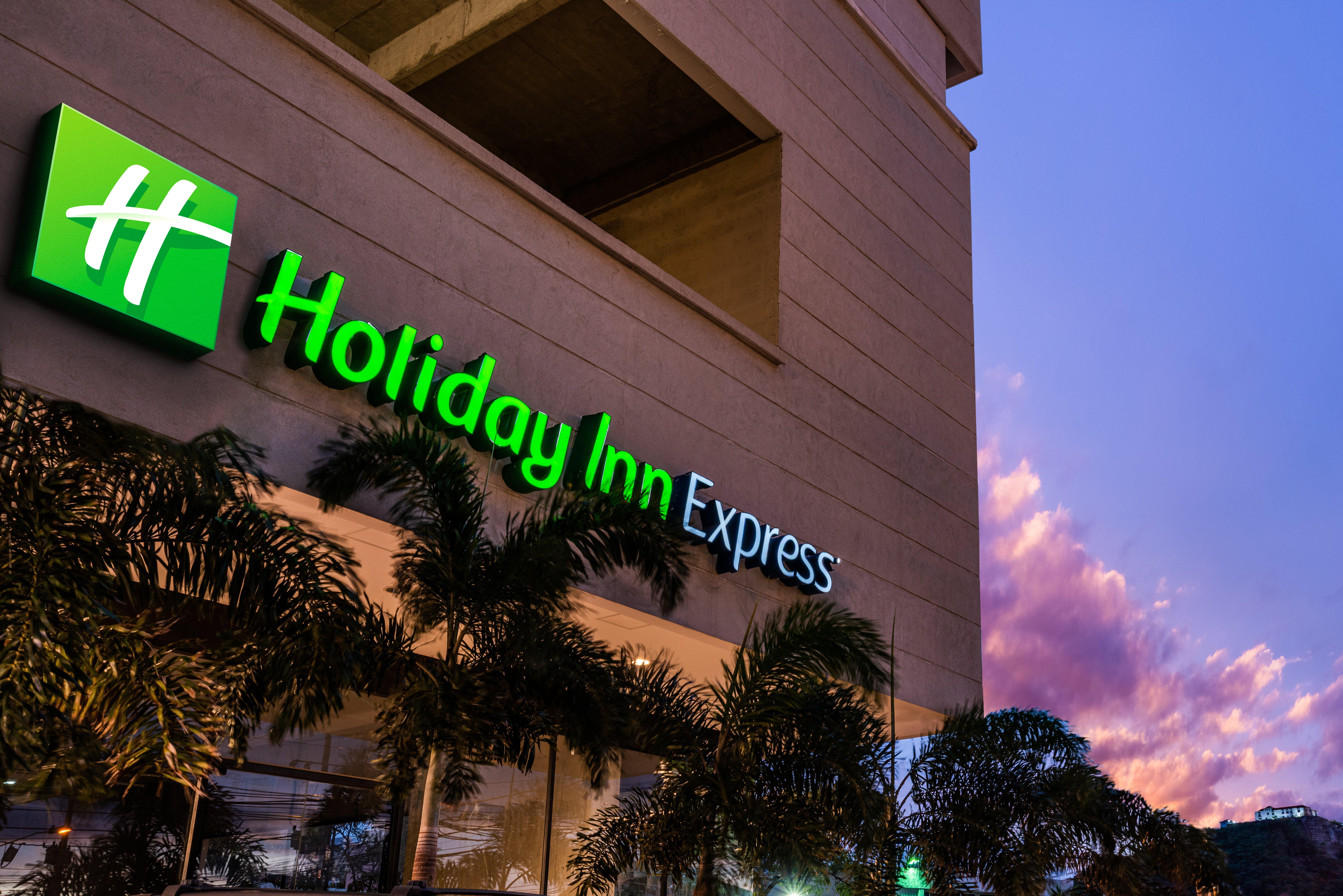 Holiday Inn Express Cartagena Manga, An Ihg Hotel Buitenkant foto