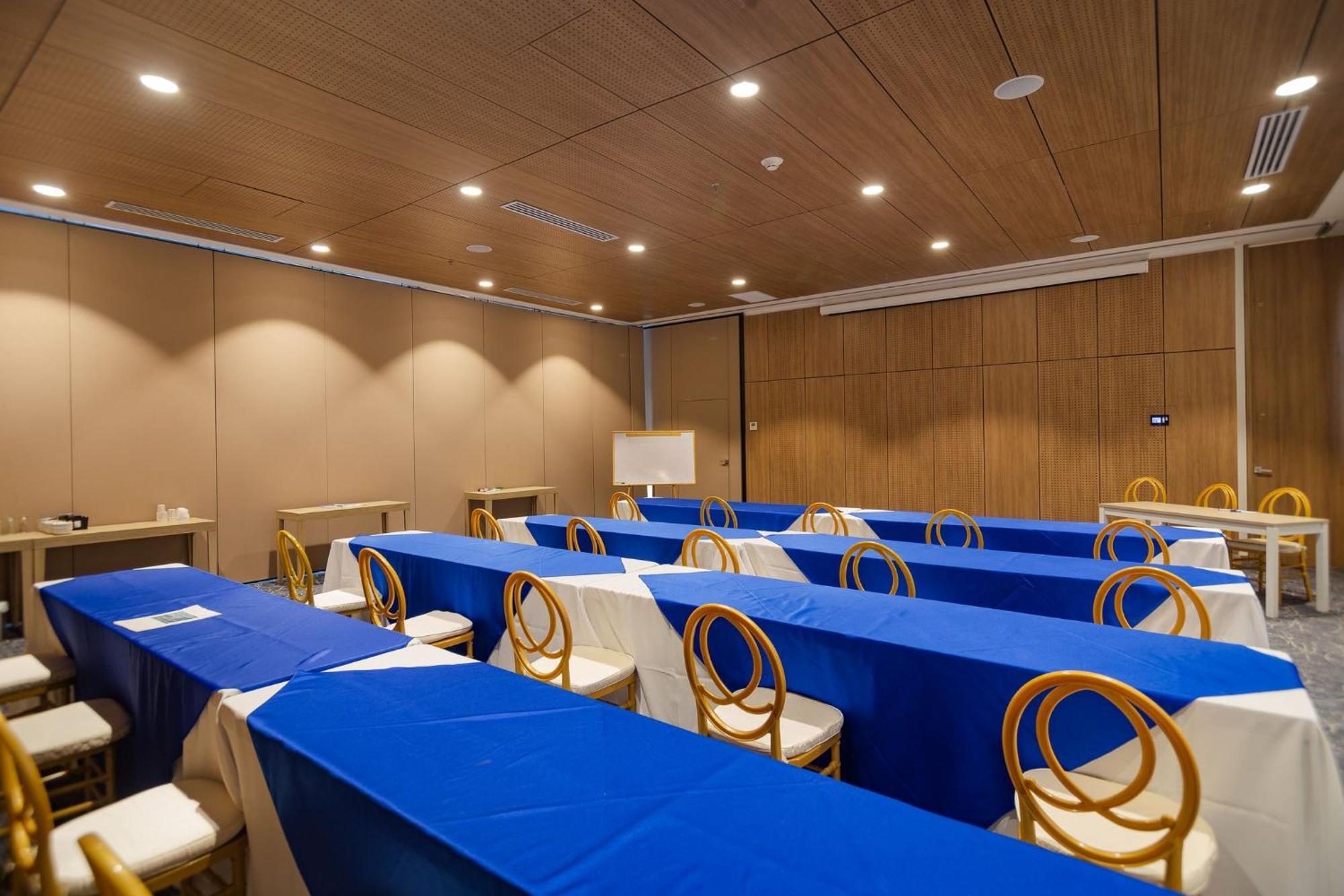 Holiday Inn Express Cartagena Manga By Ihg Buitenkant foto